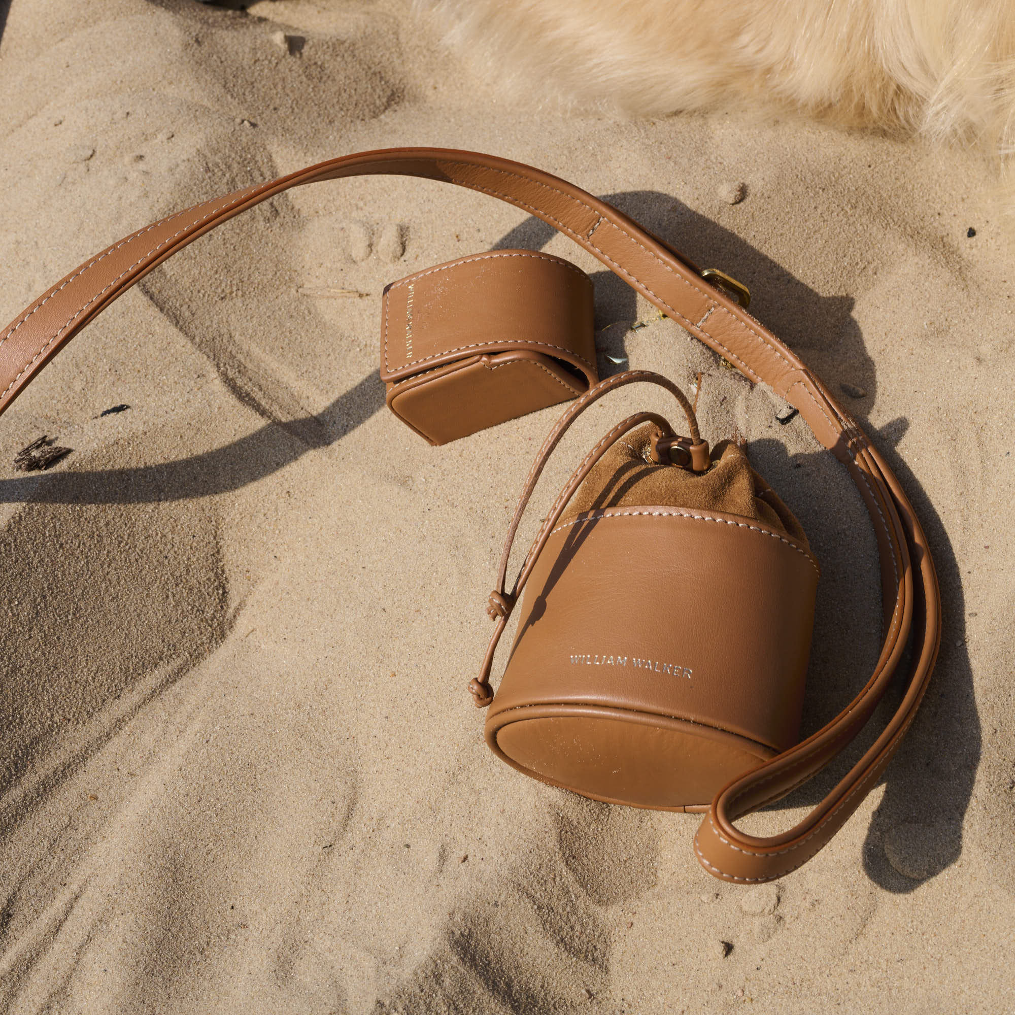 William Walker Kotbeutelspender Caramel