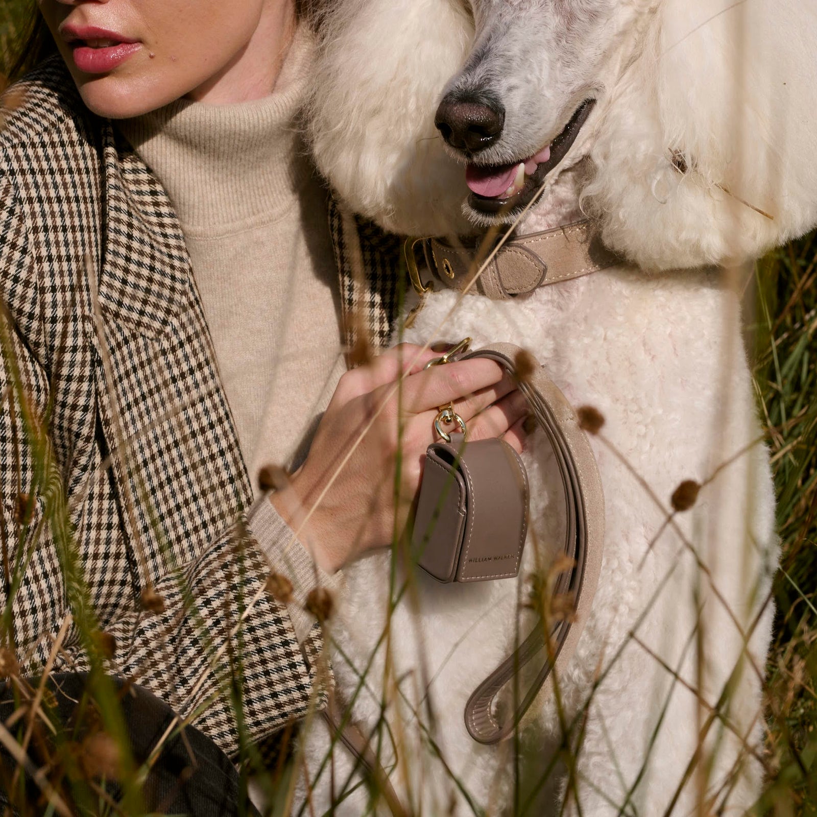 William Walker Kotbeutelspender Pebble (Taupe)